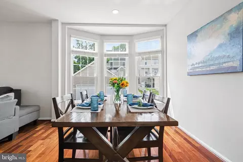 Dining - 42918 Needham Way, Ashburn, VA 20147 photo 2 of 4