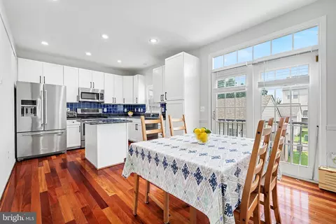 Kitchen - 42918 Needham Way, Ashburn, VA 20147 photo 6 of 6