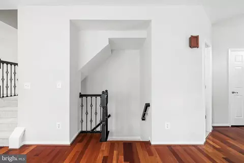 Entry Way - 42918 Needham Way, Ashburn, VA 20147 photo 11 of 14