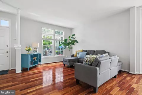 Living - 42918 Needham Way, Ashburn, VA 20147 photo 1 of 4