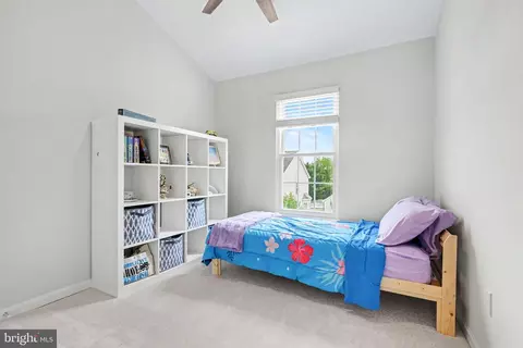 Bedroom - 42918 Needham Way, Ashburn, VA 20147 photo 4 of 6