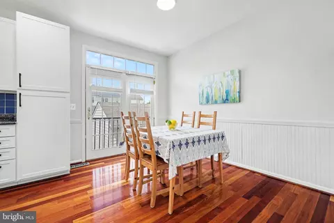 Dining - 42918 Needham Way, Ashburn, VA 20147 photo 4 of 4