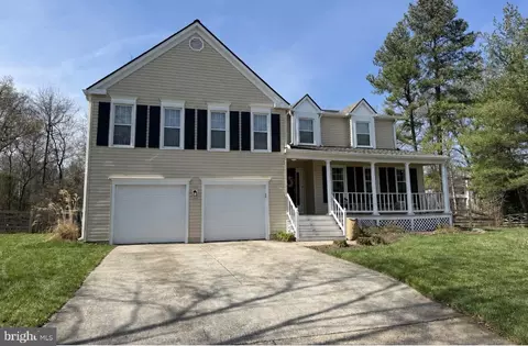 21 Devenshire Ct, Sterling, VA 20165