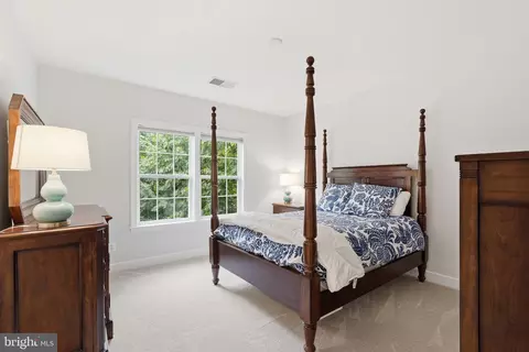 Bedroom - 23054 Bronstein Ln, Brambleton, VA 20148 photo 6 of 13