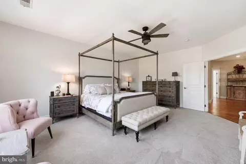 Bedroom - 23054 Bronstein Ln, Brambleton, VA 20148 photo 2 of 13