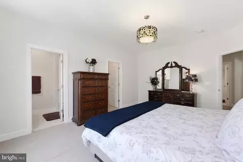 Bedroom - 23054 Bronstein Ln, Brambleton, VA 20148 photo 5 of 13