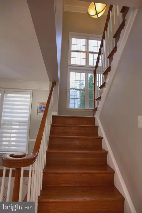 Entry Way - 43314 Fullerton St, Ashburn, VA 20147 photo 10 of 21