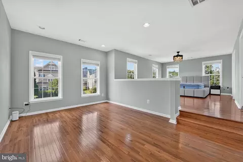 Other - 43314 Fullerton St, Ashburn, VA 20147 photo 4 of 9