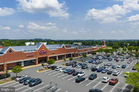 Exterior - 20944 Rootstown Ter, Ashburn, VA 20147 photo 10 of 11