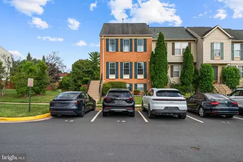 Exterior - 20944 Rootstown Ter, Ashburn, VA 20147 photo 3 of 11