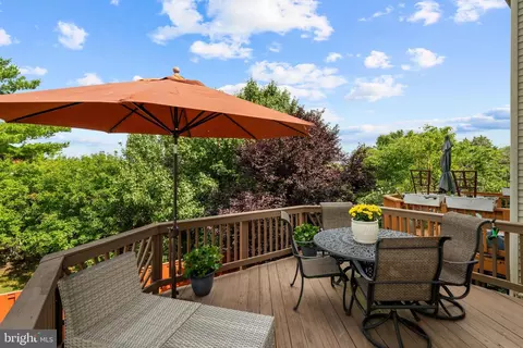 Exterior - 20944 Rootstown Ter, Ashburn, VA 20147 photo 6 of 11