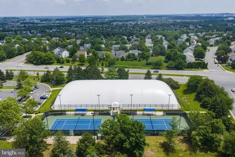 View/Area - 20944 Rootstown Ter, Ashburn, VA 20147 photo 3 of 5