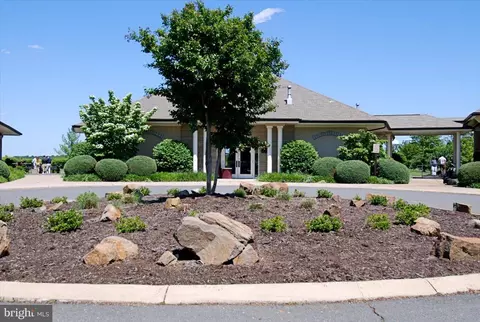 Other - 42855 Chatelain Cir, Brambleton, VA 20148 photo 31 of 32