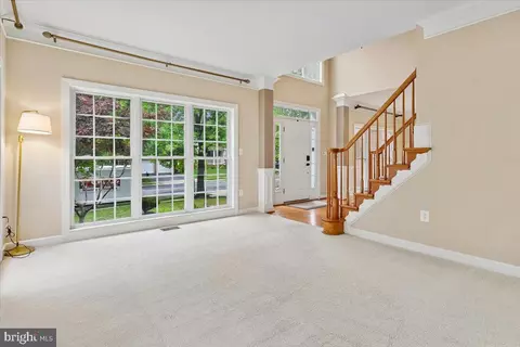 Living - 42855 Chatelain Cir, Brambleton, VA 20148 photo 1 of 6