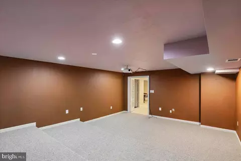 Other - 42855 Chatelain Cir, Brambleton, VA 20148 photo 23 of 32