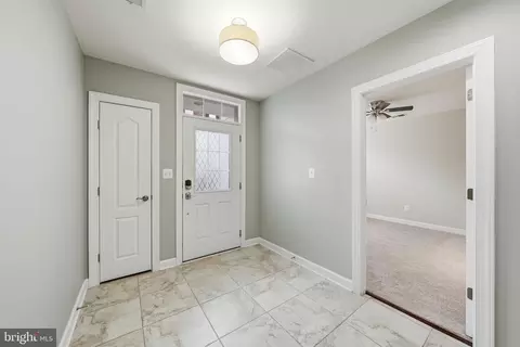 Entry Way - 22883 Eileen Sq, Sterling, VA 20166 photo 1 of 16