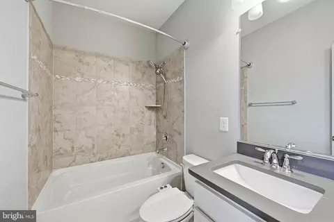 Bath - 22883 Eileen Sq, Sterling, VA 20166 photo 2 of 2