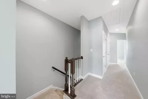 Entry Way - 22883 Eileen Sq, Sterling, VA 20166 photo 16 of 16