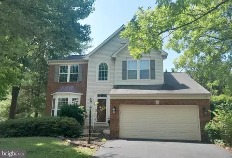 201 Jennings Ct SE, Leesburg, VA 20175