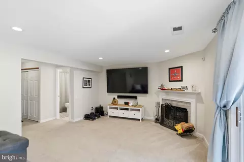 Other - 43885 Laburnum Sq, Ashburn, VA 20147 photo 6 of 7