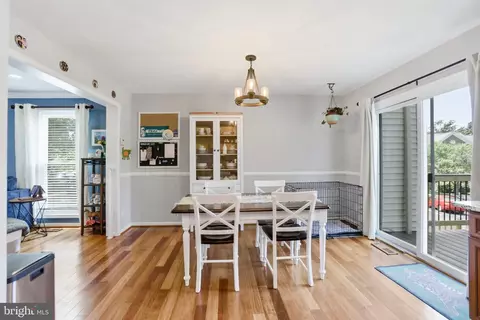 Dining - 43885 Laburnum Sq, Ashburn, VA 20147 photo 1 of 1