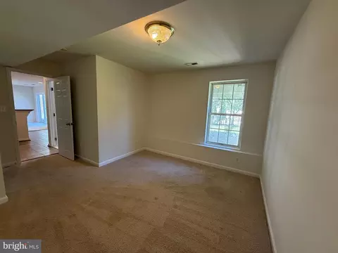 Bedroom - 42770 Conquest Cir, Brambleton, VA 20148 photo 8 of 8