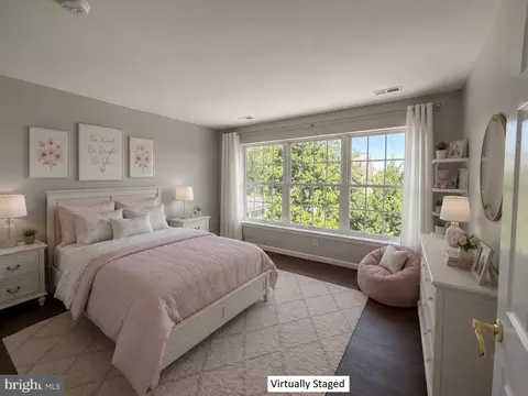 Bedroom - 42770 Conquest Cir, Brambleton, VA 20148 photo 1 of 8