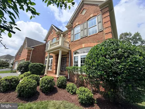 19117 Chartered Creek Pl, Leesburg, VA 20176