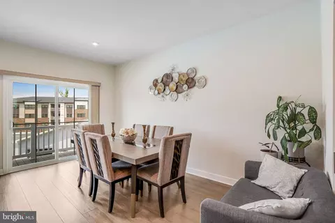 Dining - 46324 Mount Kellogg Ter, Sterling, VA 20164 photo 3 of 3