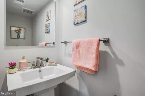 Other - 46324 Mount Kellogg Ter, Sterling, VA 20164 photo 1 of 16