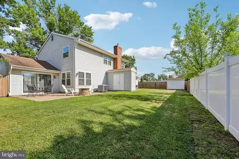 Exterior - 2 Beecher Pl, Sterling, VA 20164 photo 4 of 4