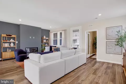 Other - 42657 Darala Dr, Ashburn, VA 20147 photo 2 of 12