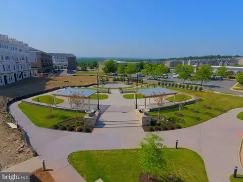 View/Area - 42657 Darala Dr, Ashburn, VA 20147 photo 1 of 3