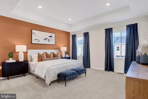 Bedroom - 42657 Darala Dr, Ashburn, VA 20147 photo 6 of 6