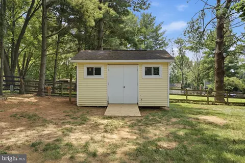 Other - 38376 Downs Ct, Hamilton, VA 20158 photo 4 of 21