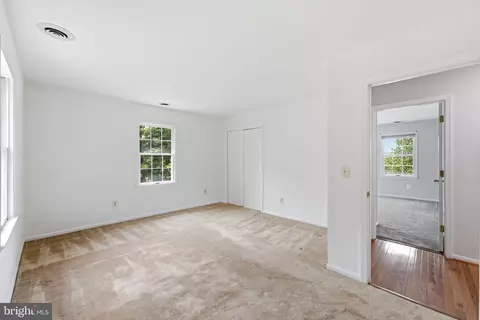 Bedroom - 38376 Downs Ct, Hamilton, VA 20158 photo 7 of 8