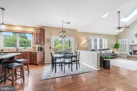 Other - 43799 Abbott Pl, Ashburn, VA 20147 photo 6 of 30