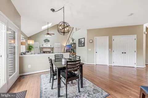 Dining - 43799 Abbott Pl, Ashburn, VA 20147 photo 7 of 7