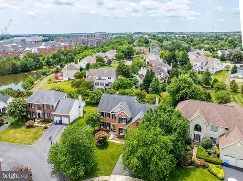 View/Area - 43799 Abbott Pl, Ashburn, VA 20147 photo 16 of 23