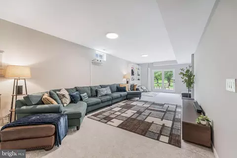 Other - 43799 Abbott Pl, Ashburn, VA 20147 photo 22 of 30