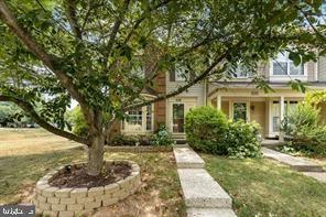 528 Jared Sq NE, Leesburg, VA 20176