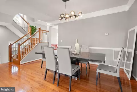 Dining - 22016 Dilworth Sq, Broadlands, VA 20148 photo 2 of 3