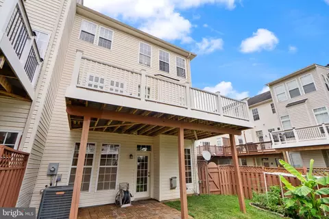 Exterior - 22016 Dilworth Sq, Broadlands, VA 20148 photo 7 of 10
