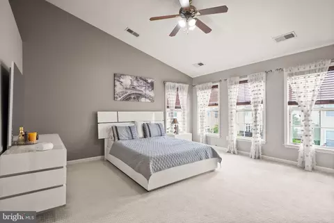 Bedroom - 22016 Dilworth Sq, Broadlands, VA 20148 photo 1 of 5