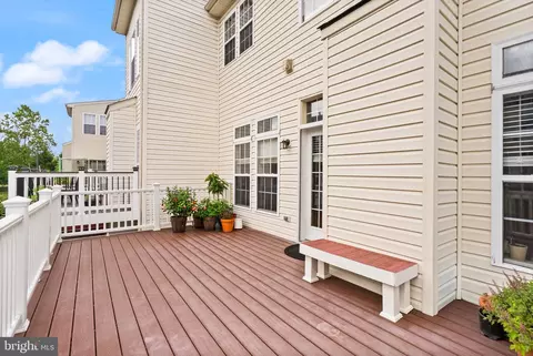 Exterior - 22016 Dilworth Sq, Broadlands, VA 20148 photo 2 of 10