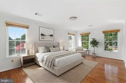 Bedroom - 46405 Esterbrook Cir, Sterling, VA 20165 photo 1 of 9