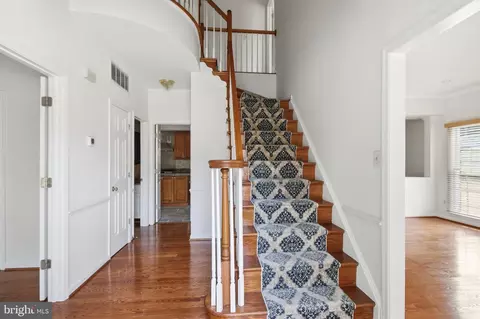 Entry Way - 46405 Esterbrook Cir, Sterling, VA 20165 photo 1 of 5