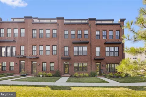 42236 Bunting Ter, Ashburn, VA 20148