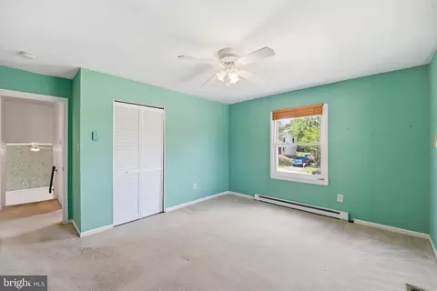Bedroom - 1206 E Iberia Rd, Sterling, VA 20164 photo 6 of 9
