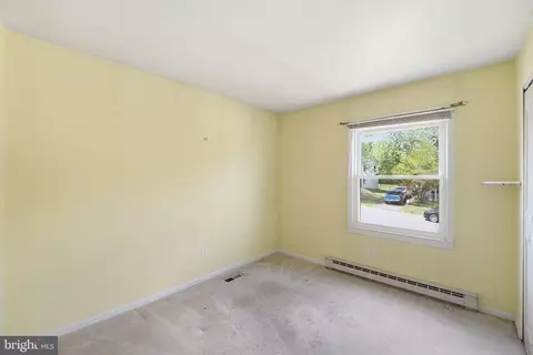Bedroom - 1206 E Iberia Rd, Sterling, VA 20164 photo 8 of 9